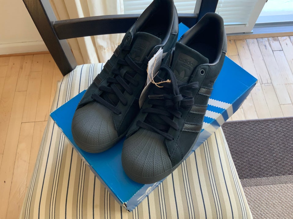 Sneakers str 415 Adidas