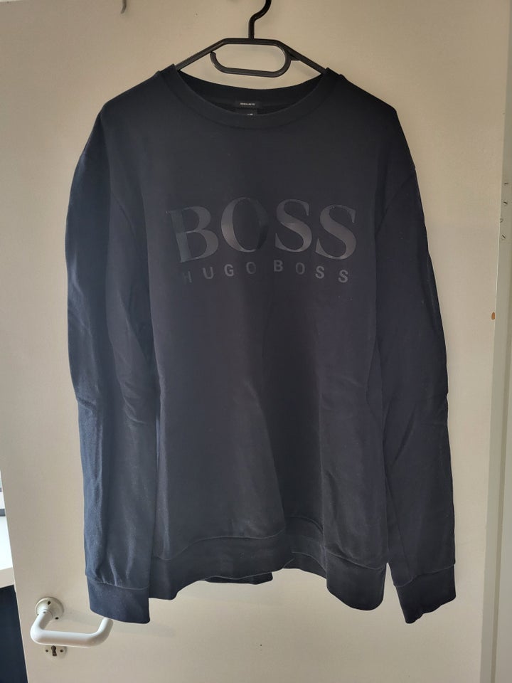 Sweatshirt Hugo Boss str XL