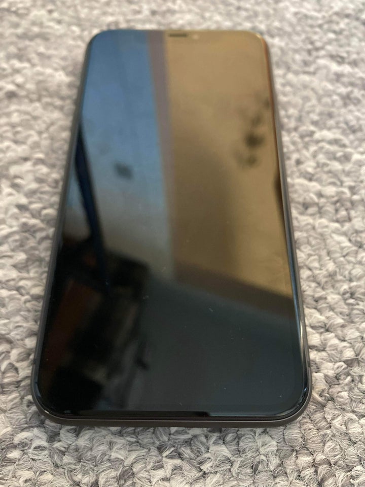 iPhone 11, 64 GB, sort