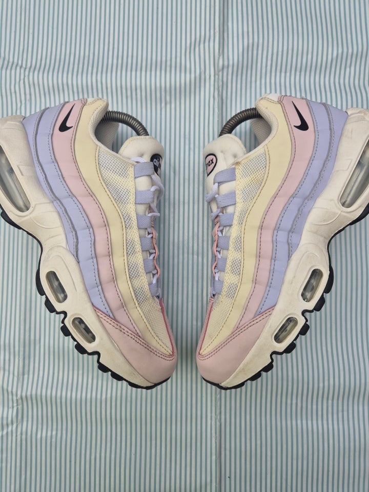 Sneakers, str. 38,5, Nike Air Max 95