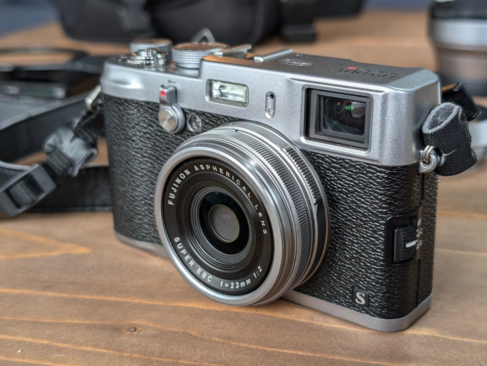 Fujifilm, X100S, 16.3 megapixels