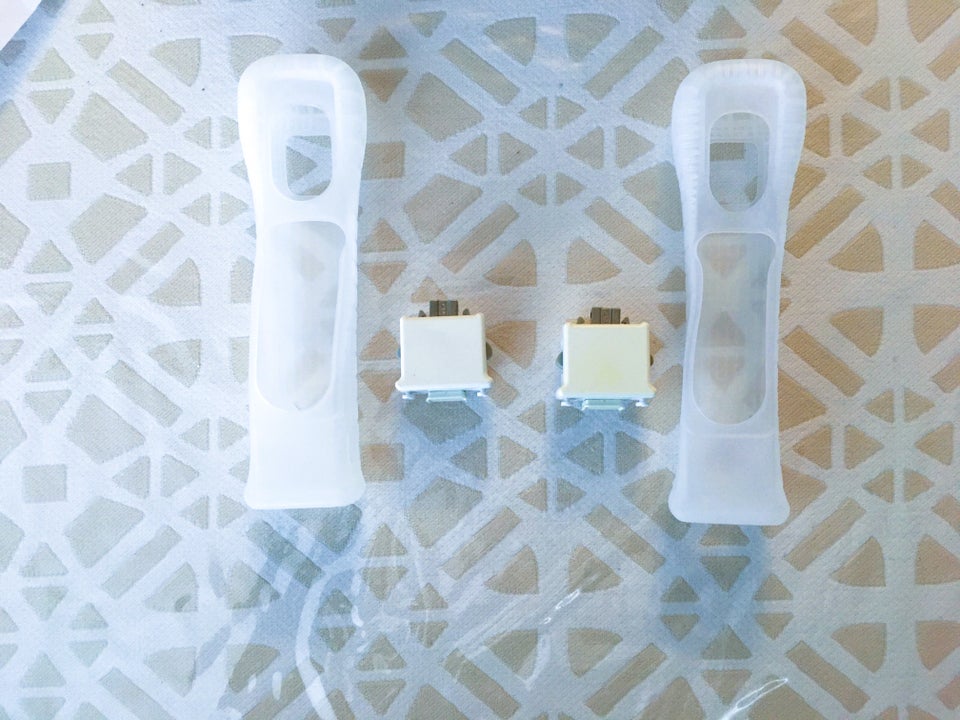 Nintendo Wii Motion Plus adapter