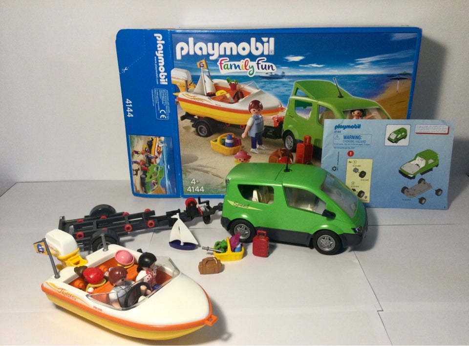 Playmobil, 4144 Familie med bil og