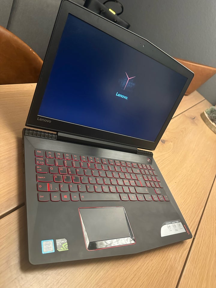 Lenovo Y520-ikbn, 2.8 GHz, 16 GB ram