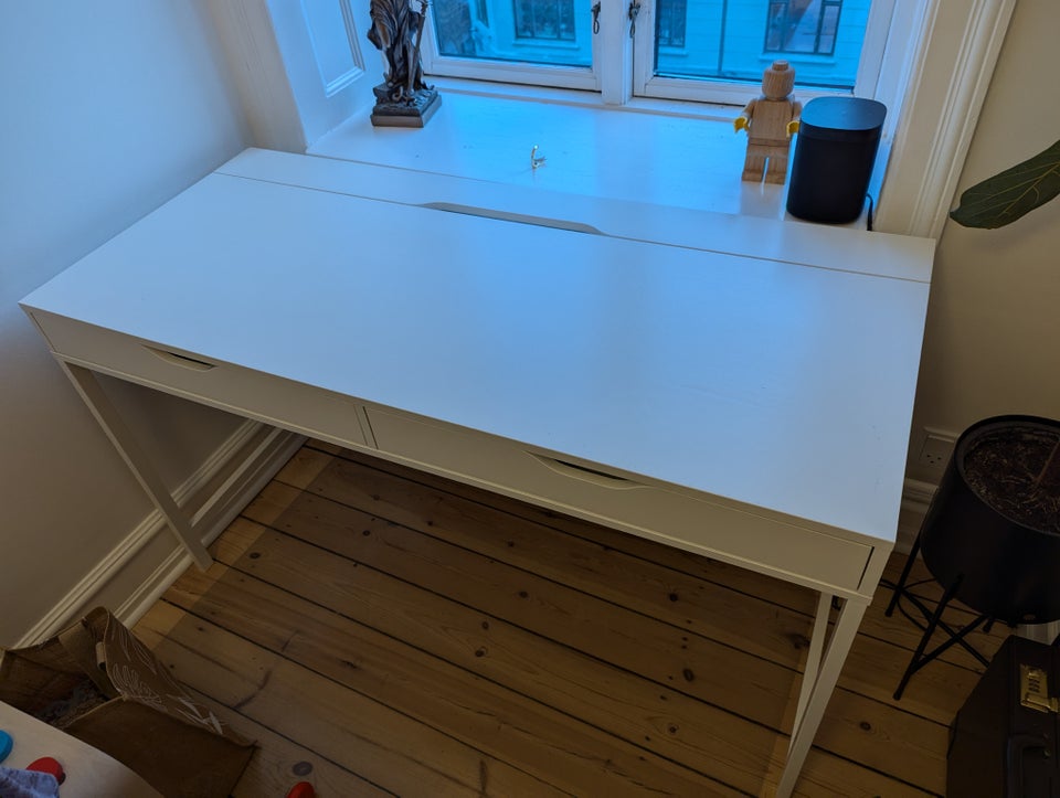 Computerbord, Ikea Alex, b: 132 d: