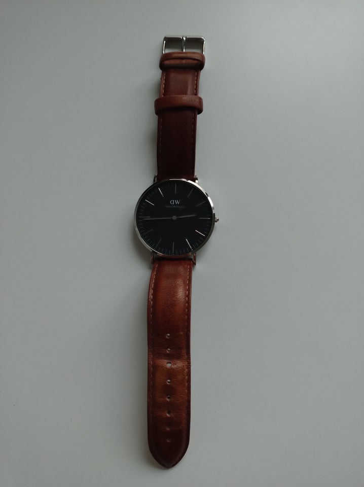 Herreur, Daniel Wellington