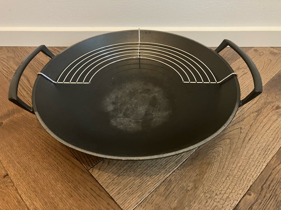 Wok, Le Creuset