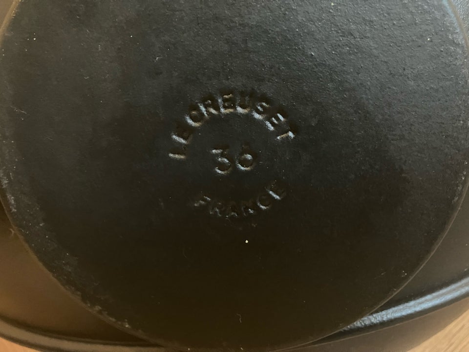 Wok, Le Creuset