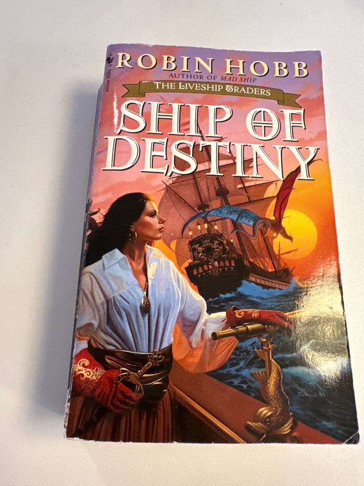 Ship of destiny, Robin Hobb, genre: