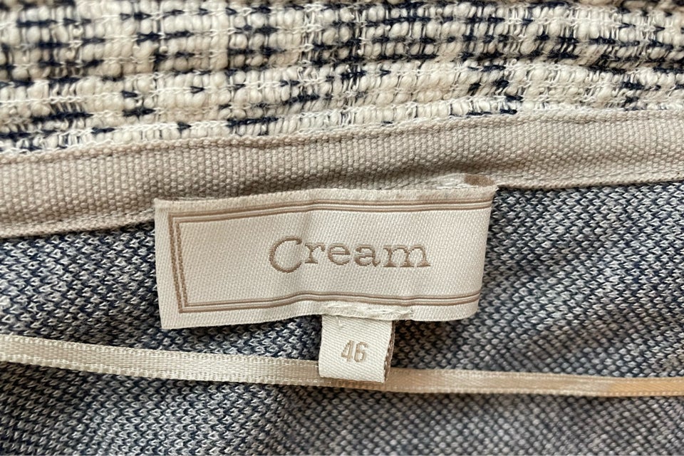 Cardigan, Cream, str. 46