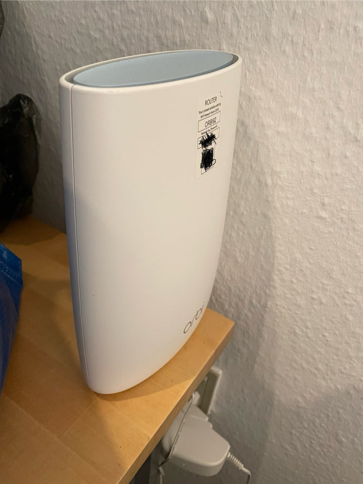 Router, Orbi LBR20 4G LTE