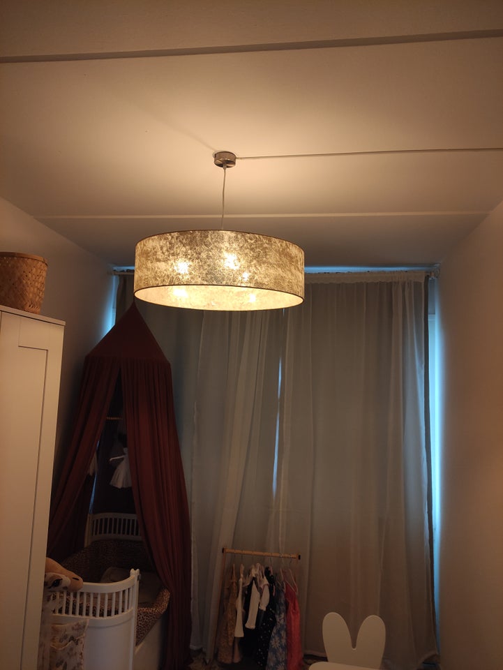 Anden loftslampe