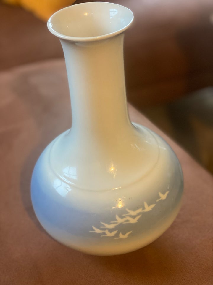 Vase, Aida