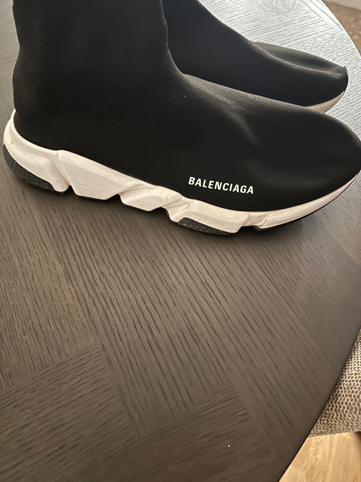 Sneakers, Balenciaga , str. 44