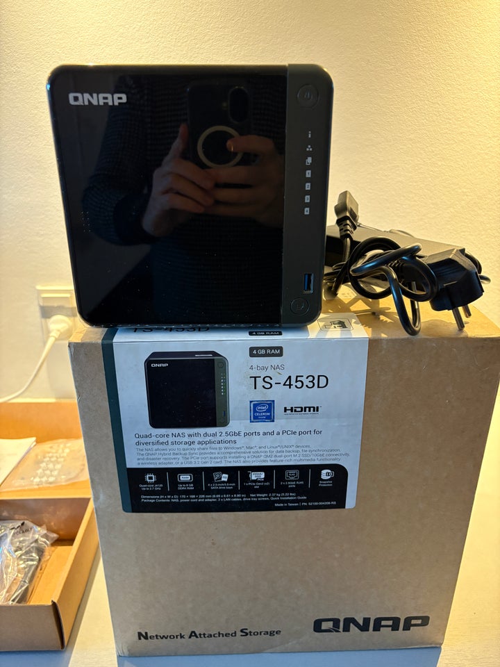 NAS, QNAP TS-453D - 4Bay , Perfekt