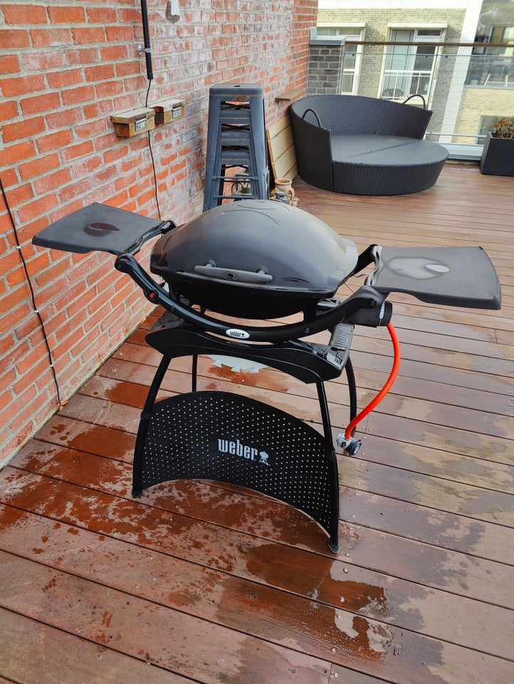 Gasgrill, Weber Q2000