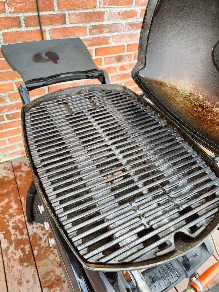 Gasgrill, Weber Q2000