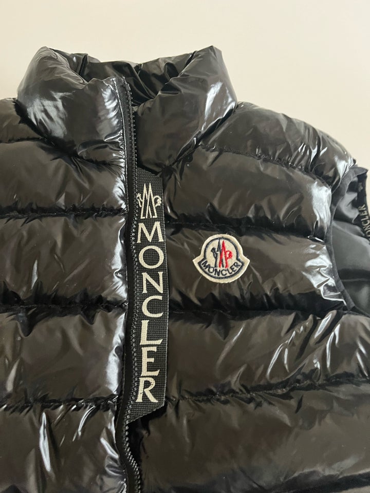 Vest, str. M, Moncler