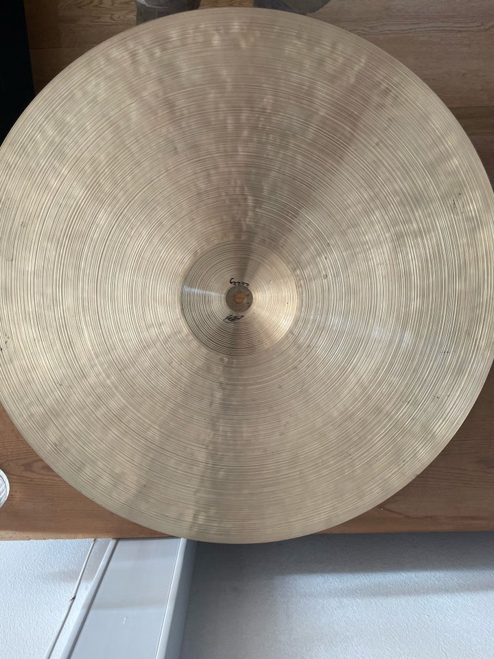 Bækken, Istanbul Agop signature