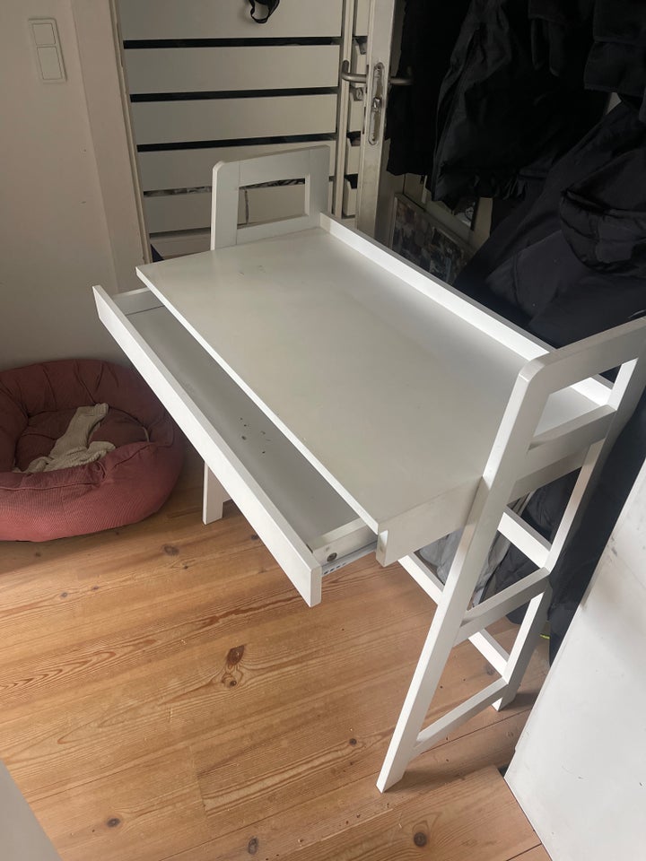 Computerbord, Ikea, b: 83 d: 45 h: 80