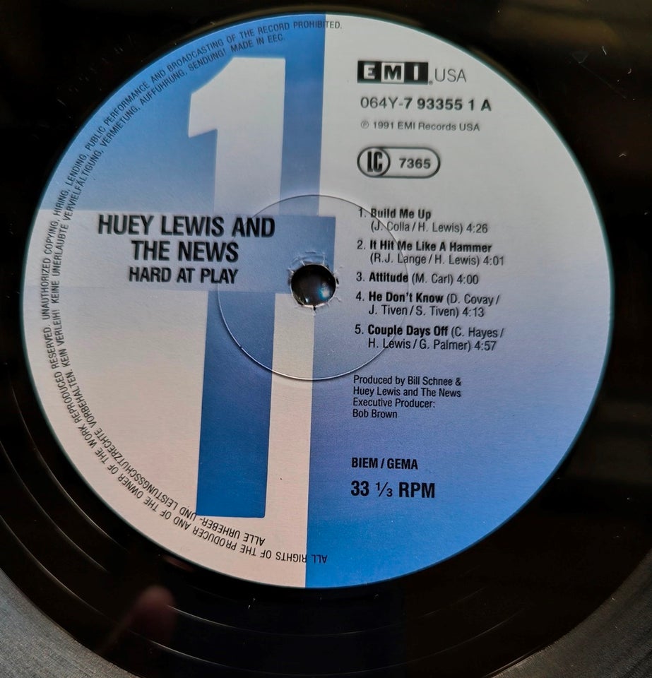 LP Huey Lewis And The News