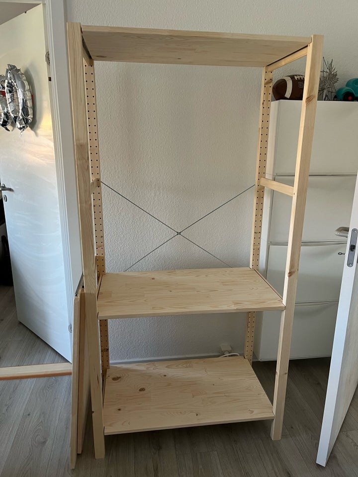 Reol, Ikea Ivar, b: 90 d: 50 h: 178