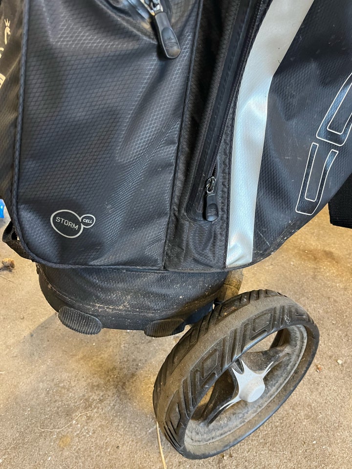 Golfvogn Cobra og bagboy