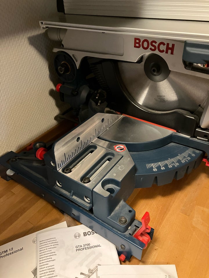 Kap- og geringssav, Bosch GTA 3700