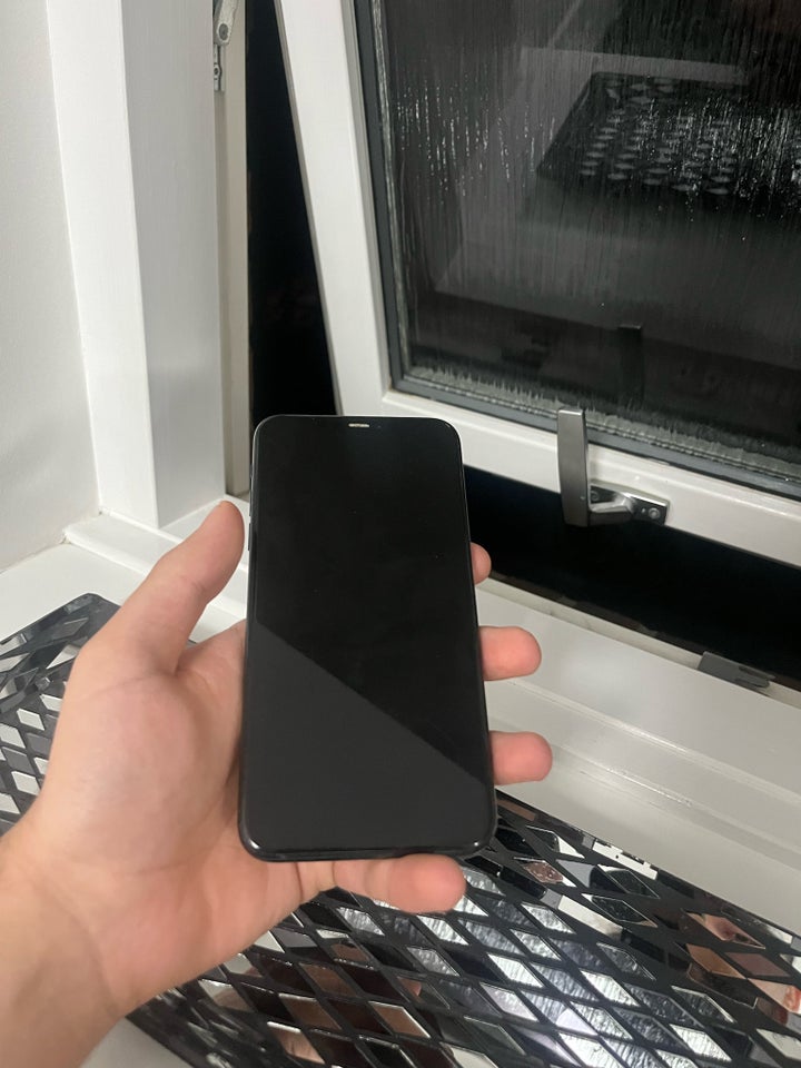 iPhone 11 Pro Max, 64 GB, aluminium