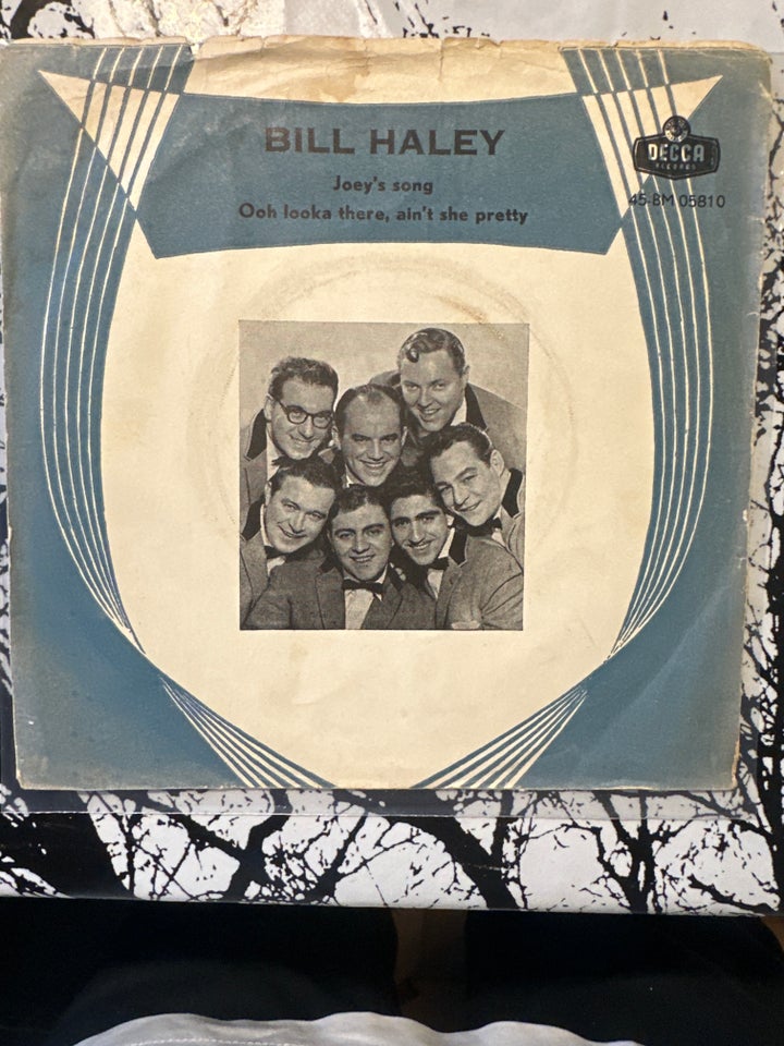 Single, Bill Haley