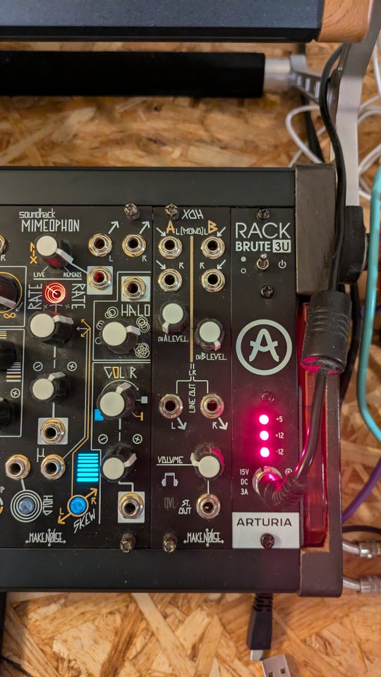 Eurorack, Make Noise XOH