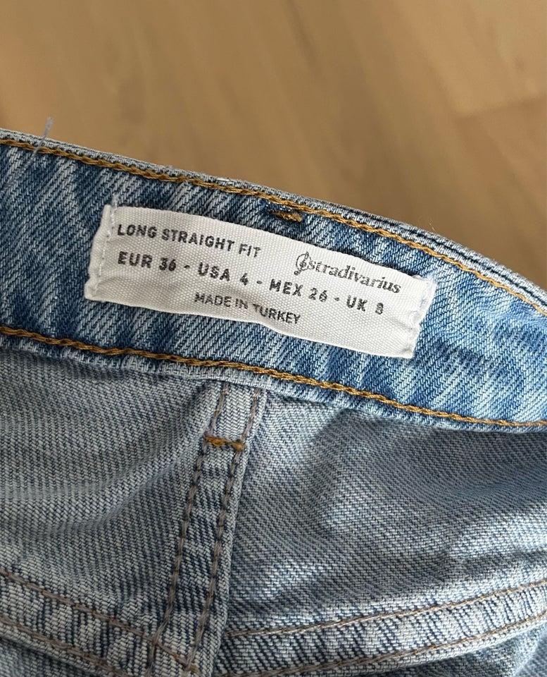 Jeans Stradivarius str 36