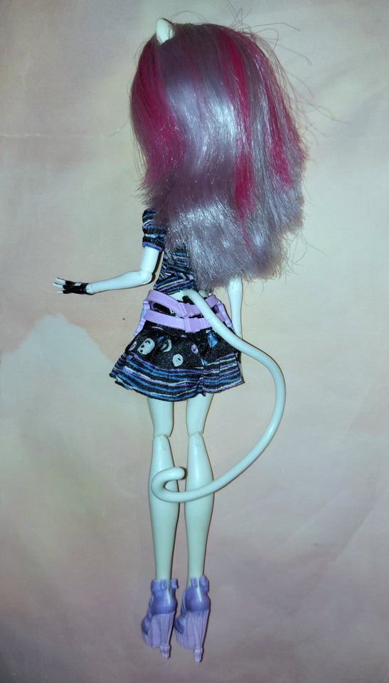 Andet Monster High Scaris Catrine