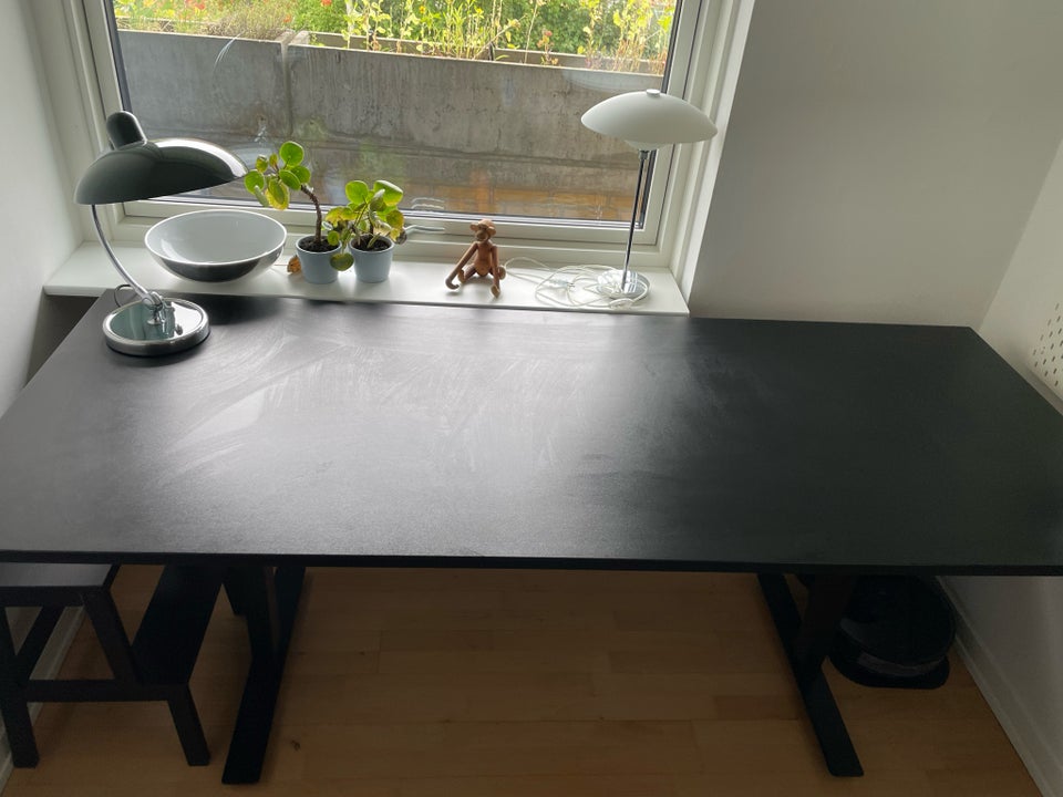 Skrivebord DPJ-workspace b: 200