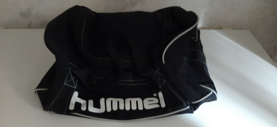 Sportstaske, Hummel