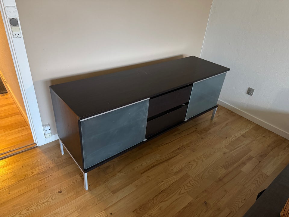 Tv bord, Ikea, b: 50 l: 170 h: 66