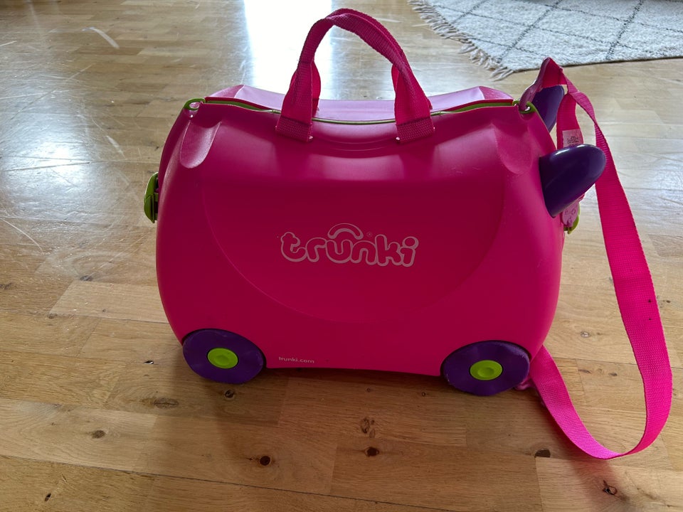 Børnekuffert, Trunki