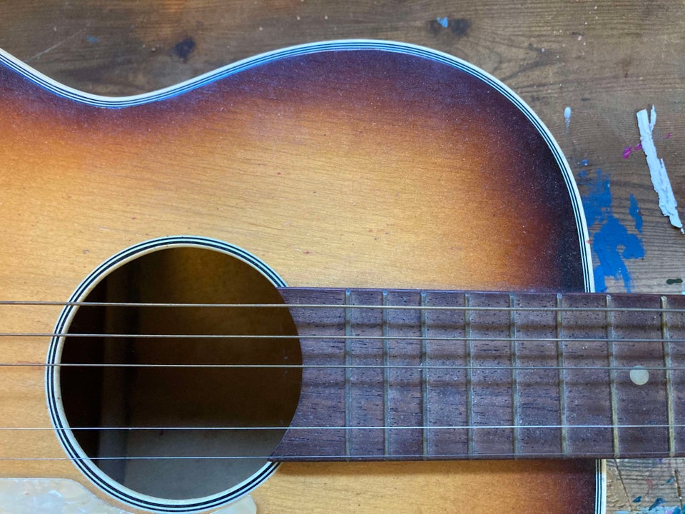 Andet Framus Parlor guitar