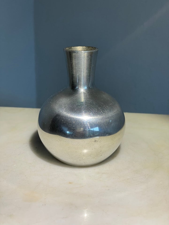 Vase, Tinvase / kuglevase , Just