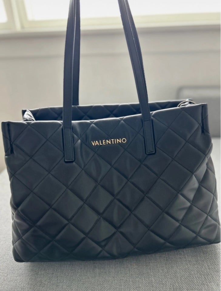 Shopper, Valentino