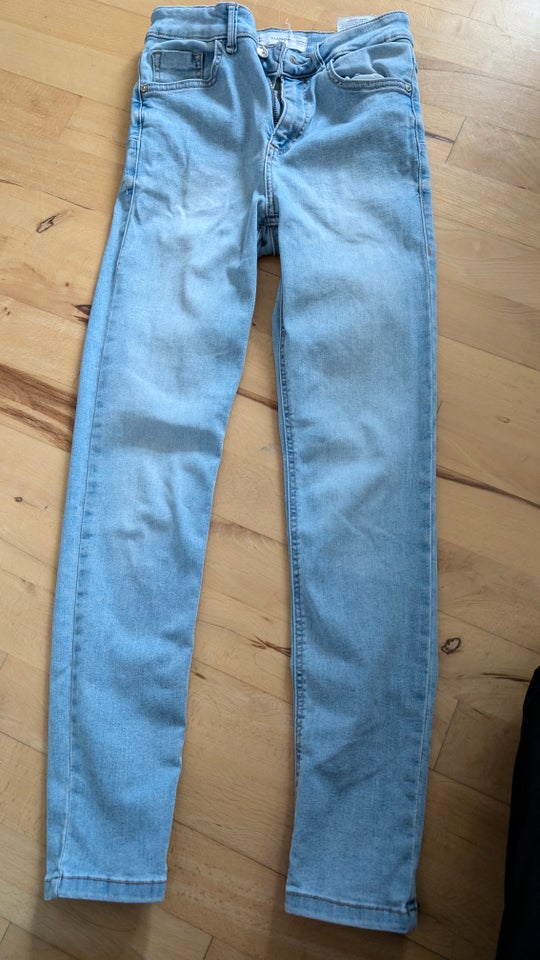 Jeans, Mango, str. 25