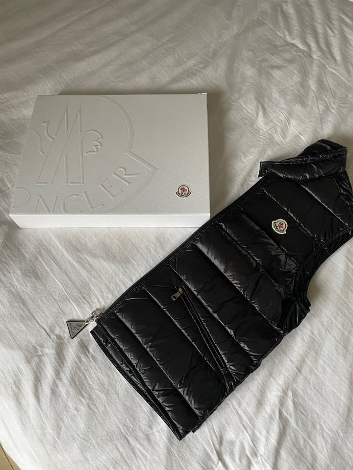 Vest, str. M, MONCLER