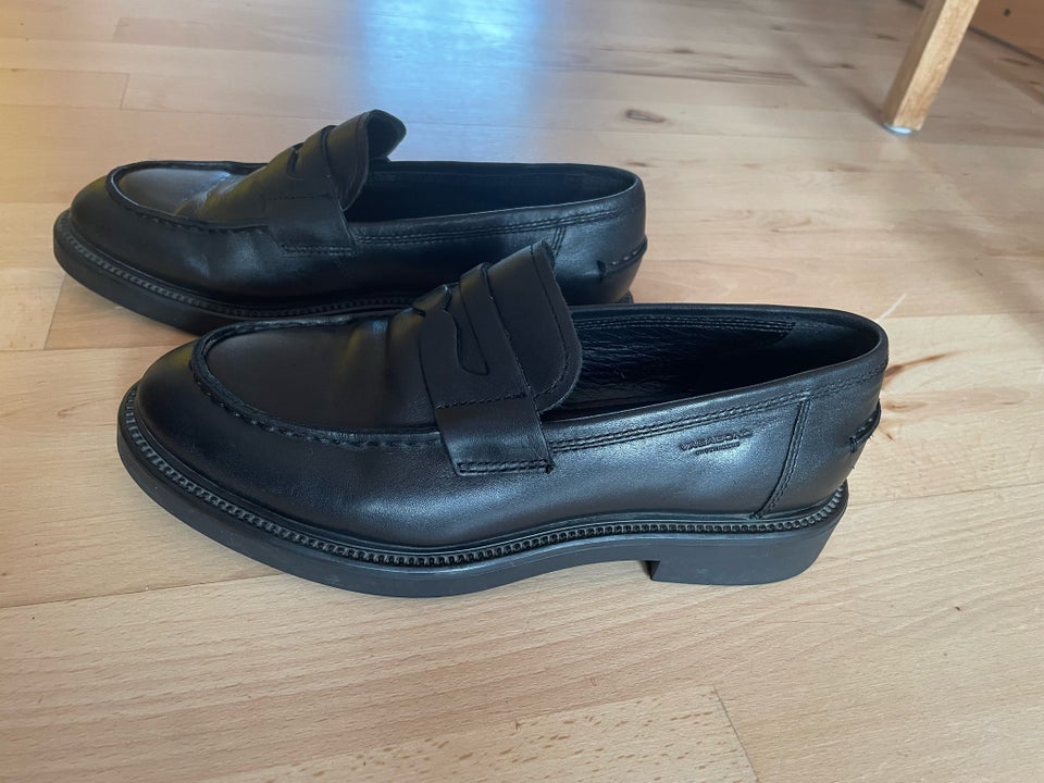 Loafers, str. 37, Vagabond