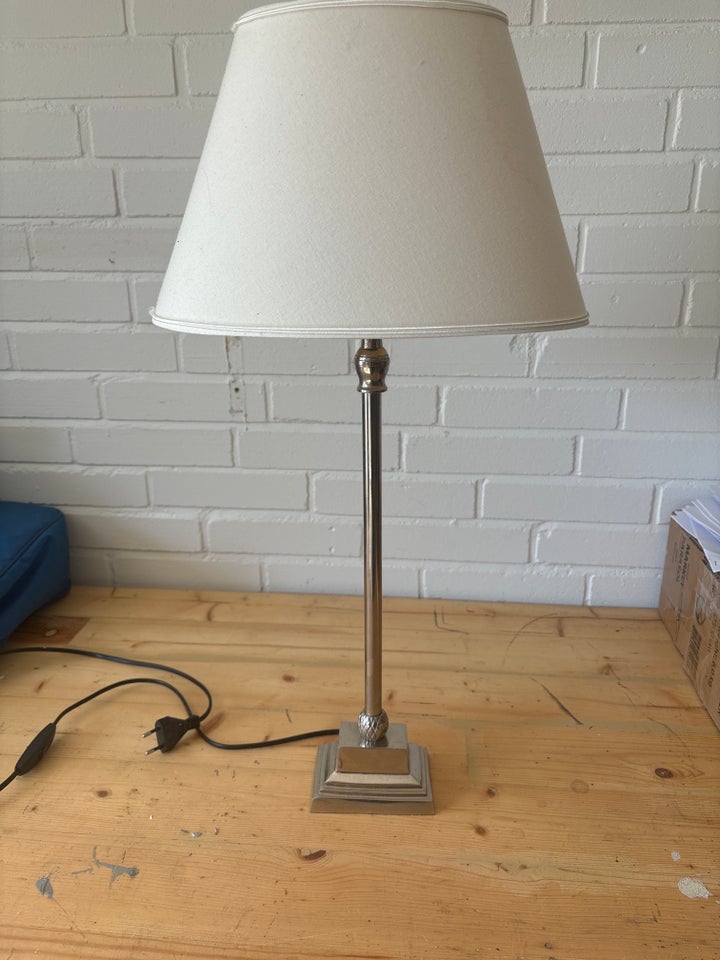 Anden bordlampe