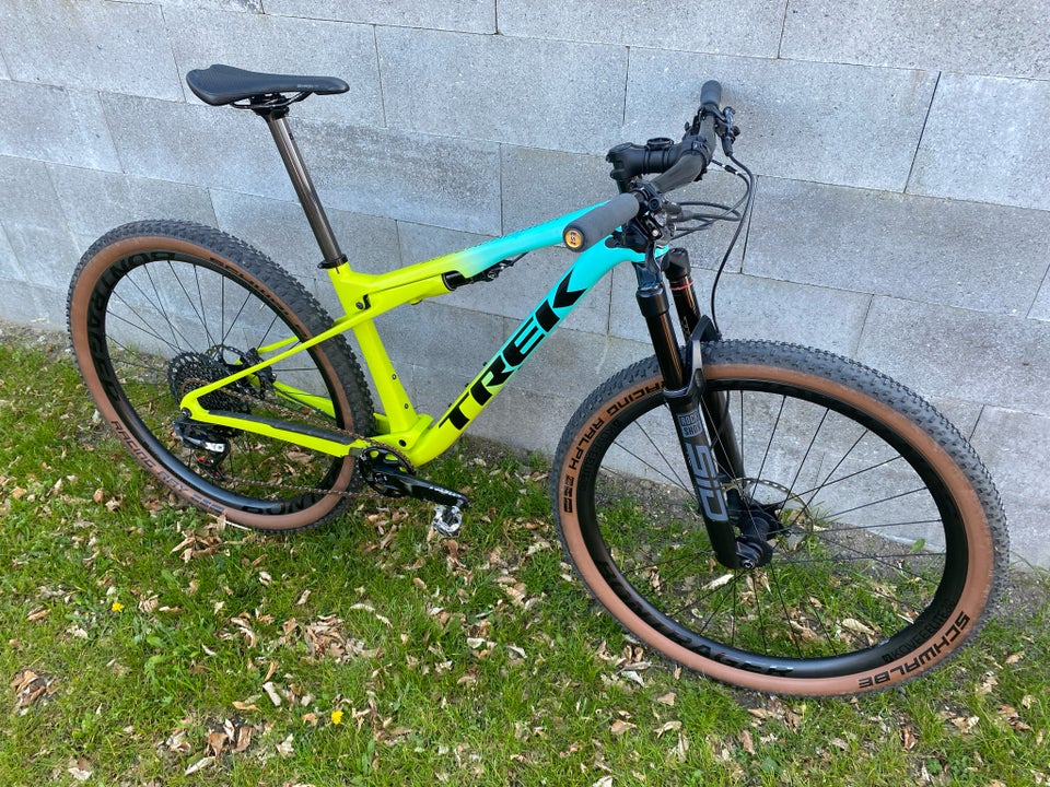 Andet, Trek super caliber 9,8