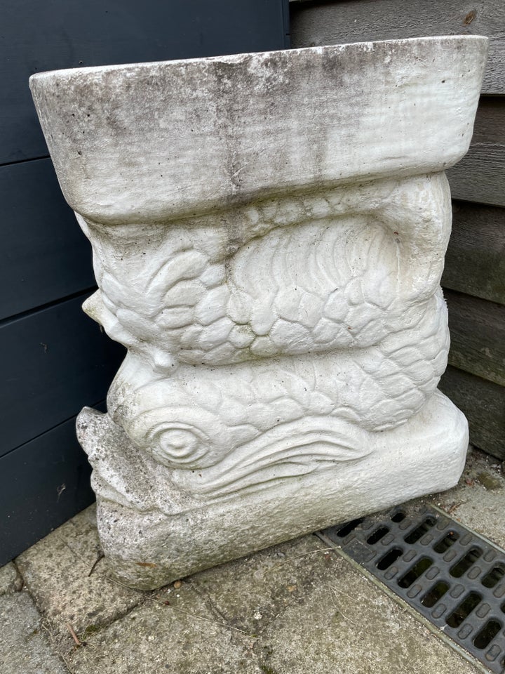 Beton haveskulptur