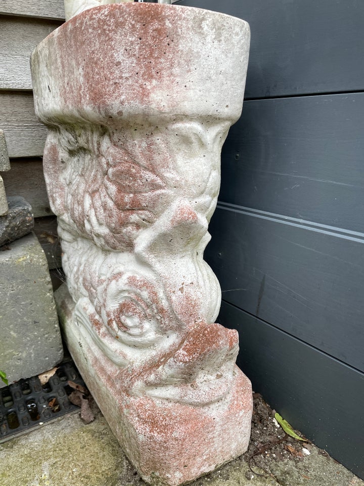 Beton haveskulptur