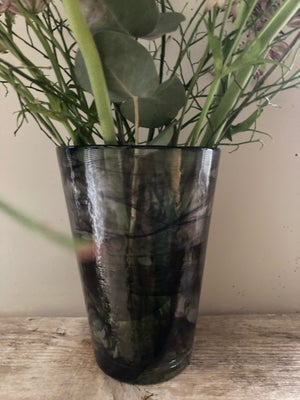 Kunst Glas vase  Kosta Boda  motiv: