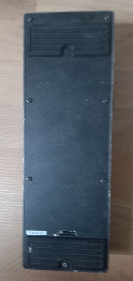 Volume pedal, Boss FV 200