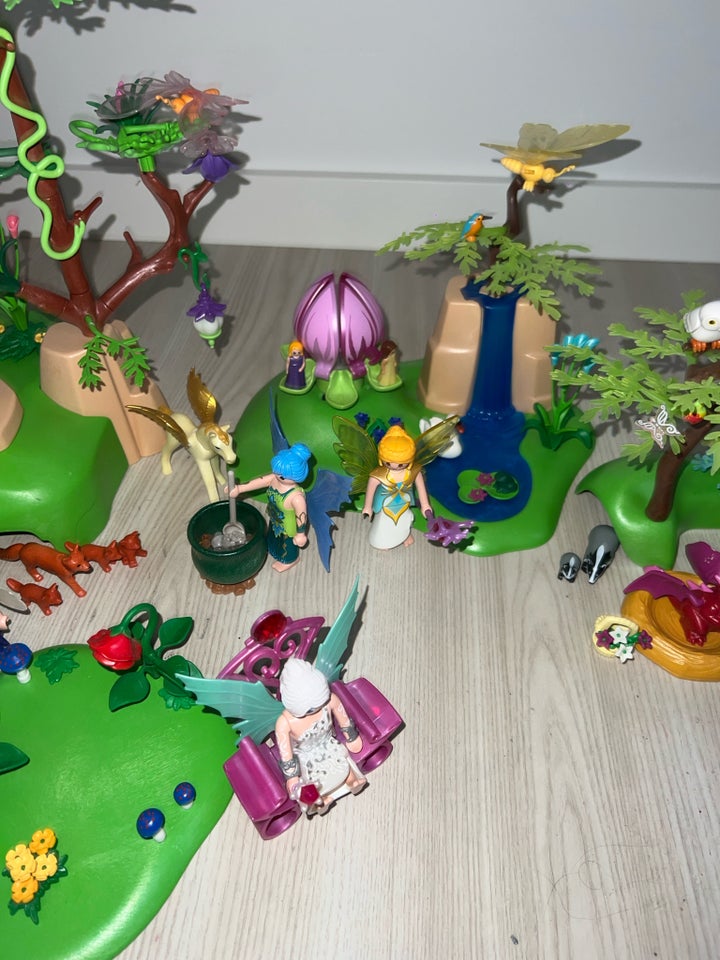 Dukkehus, Playmobil fe og drage